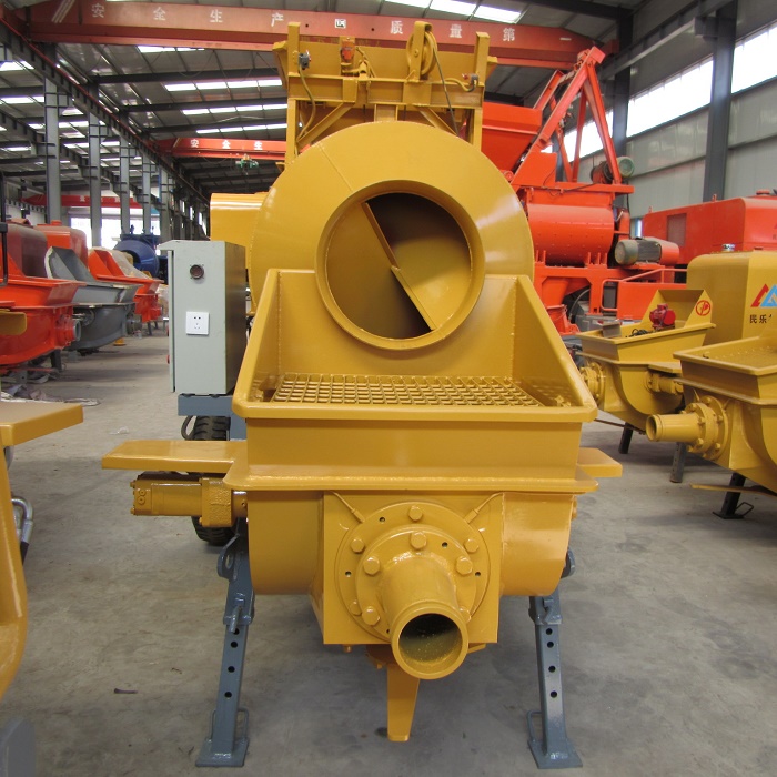 خلاطة خرسانة ذاتية التحميل بسع - مراجعة Concrete Mixer Machine وسعره