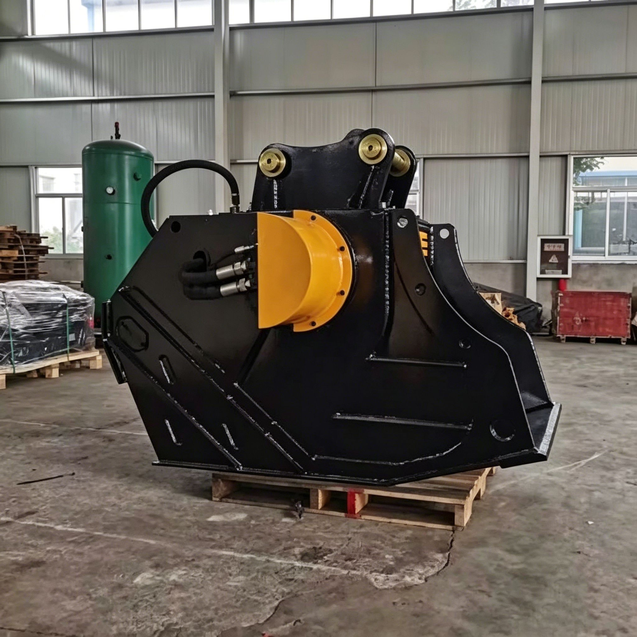 دلو تكسير صخري هيدروليكي للحفا - مراجعة Heavy Equipment With Bucket وسعره