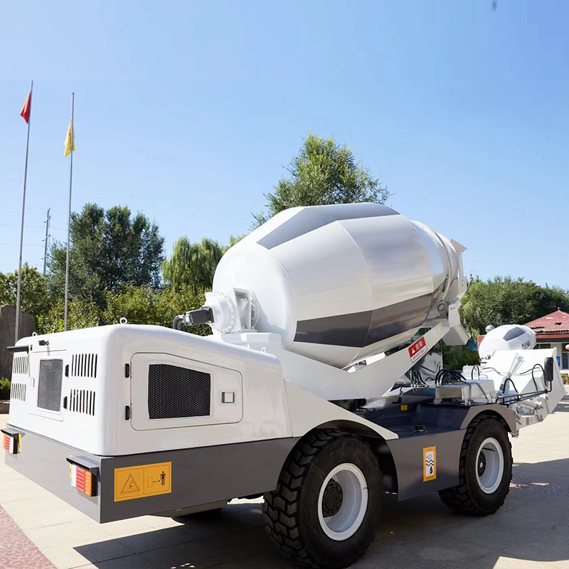 خلاطة خرسانة ذاتية التحميل برب - مراجعة Concrete Mixer Machine وسعره