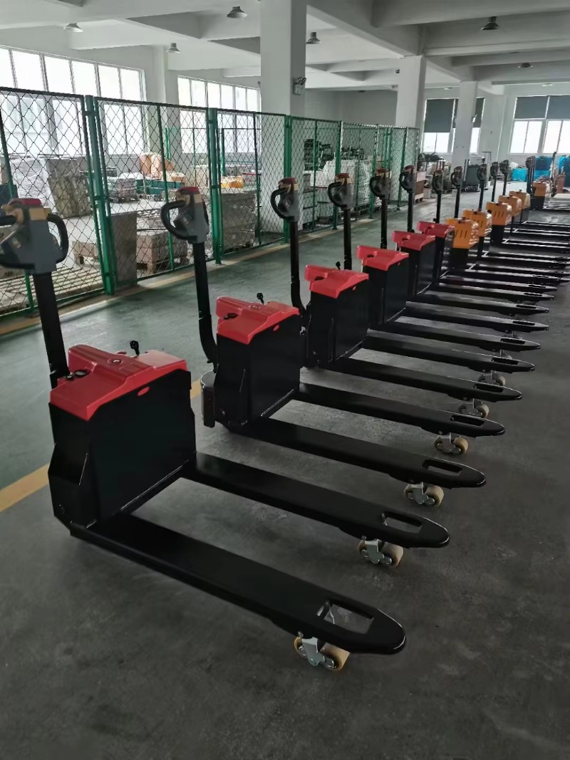 شاحنة نقل البضائع الكهربائية ا - مراجعة Hand Pallet Truck وسعره