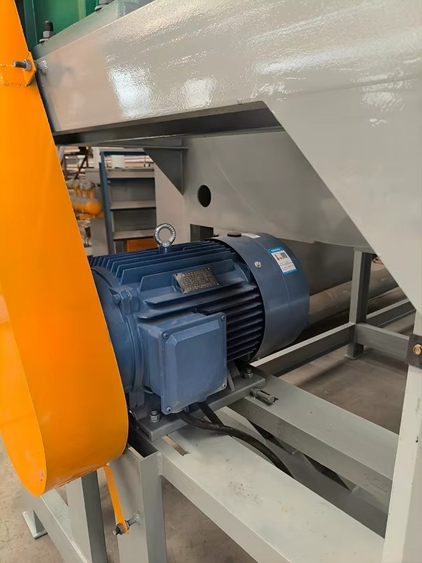 خلاط شريطي أفقي للخرسانة بسعة  - مراجعة Concrete Mixer Machine وسعره